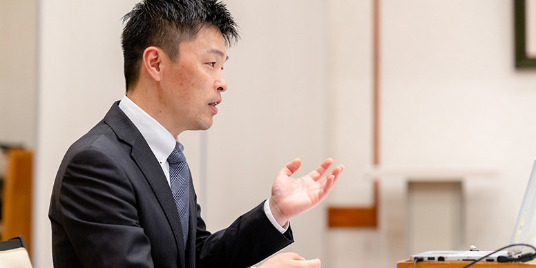 聖隷三方原病院　ホスピス所長  今井 堅吾先生